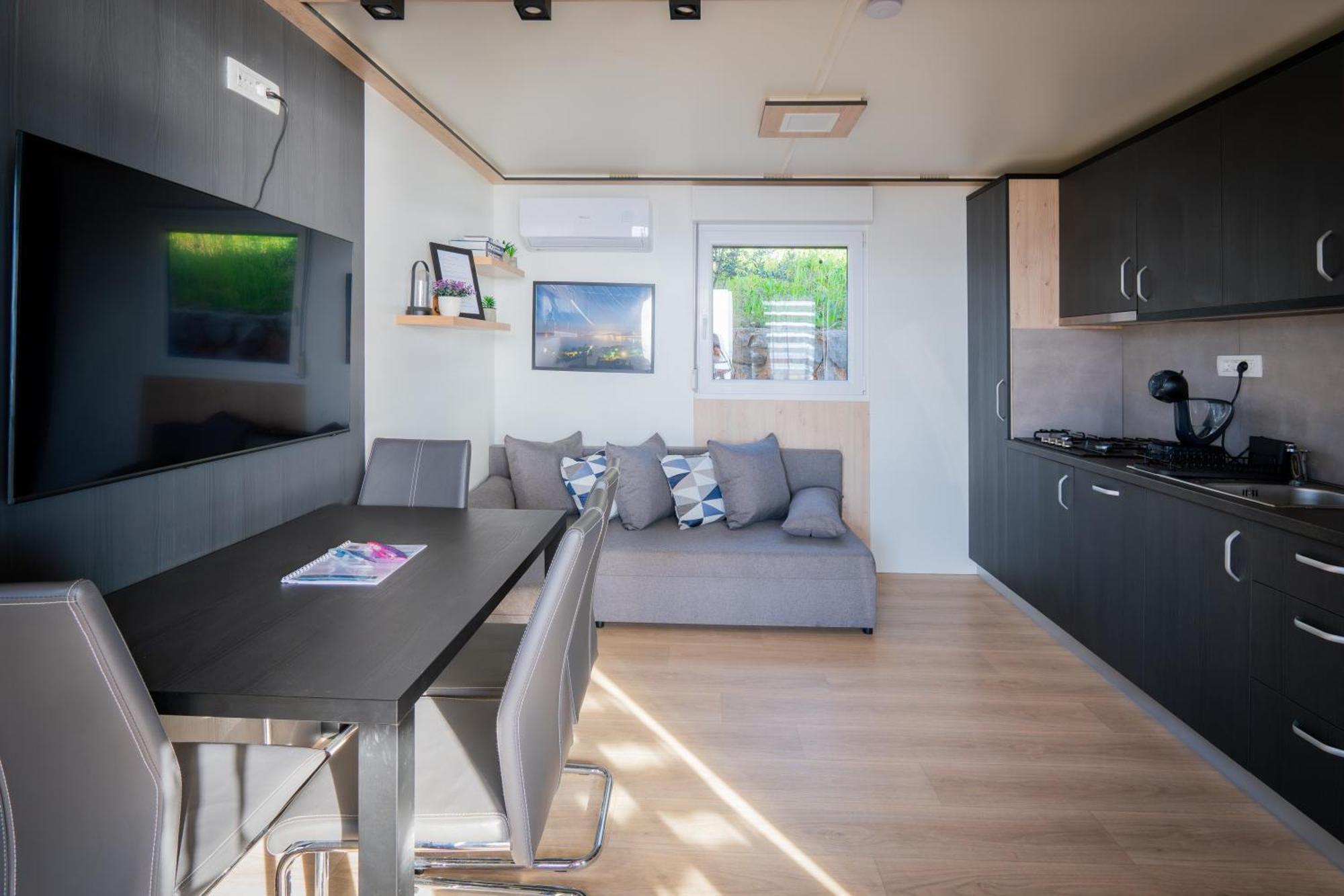 Luxury Mobile Home Zuzu Кленовица Экстерьер фото